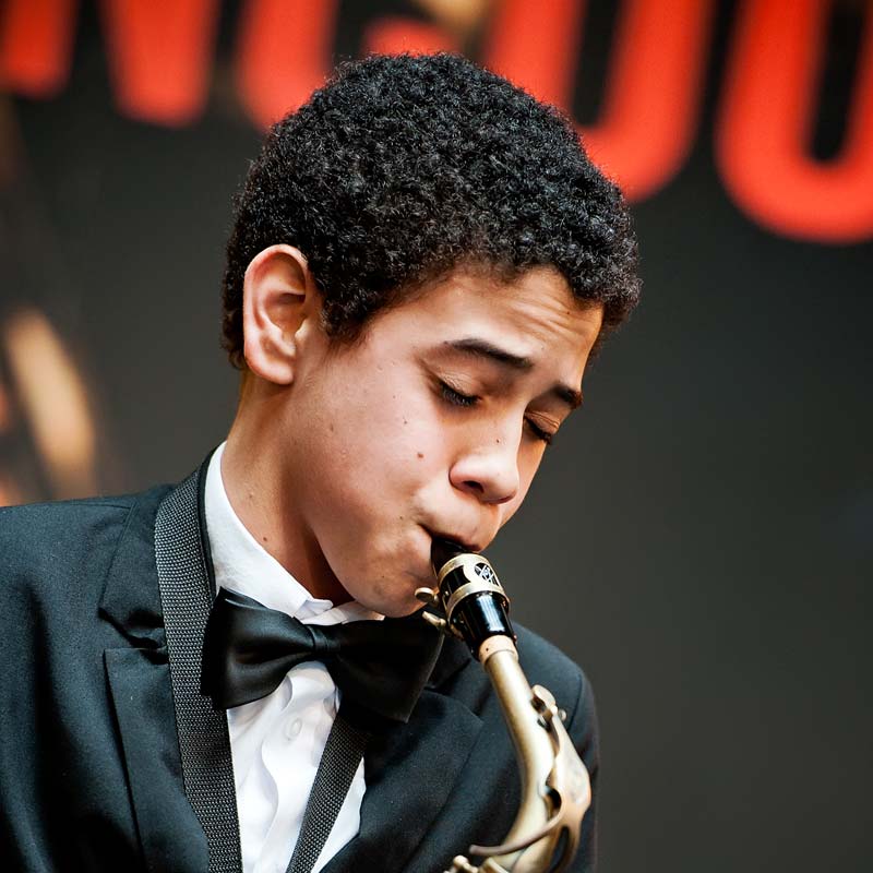 Saxofonist Manuel Sanguino op het Prinses Christina Concours
